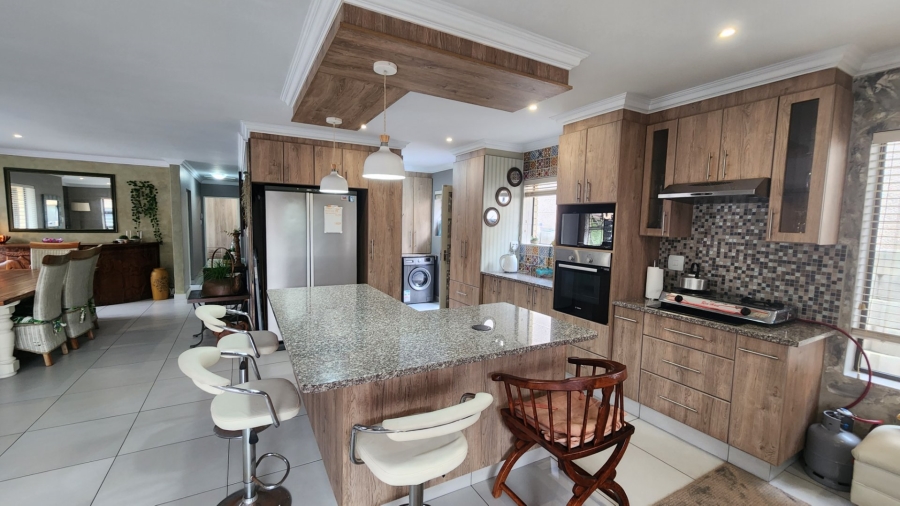 3 Bedroom Property for Sale in Seemeeu Park Western Cape